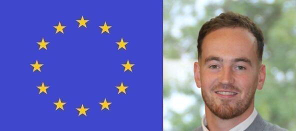 Jelmer Huismans met Europese vlag
